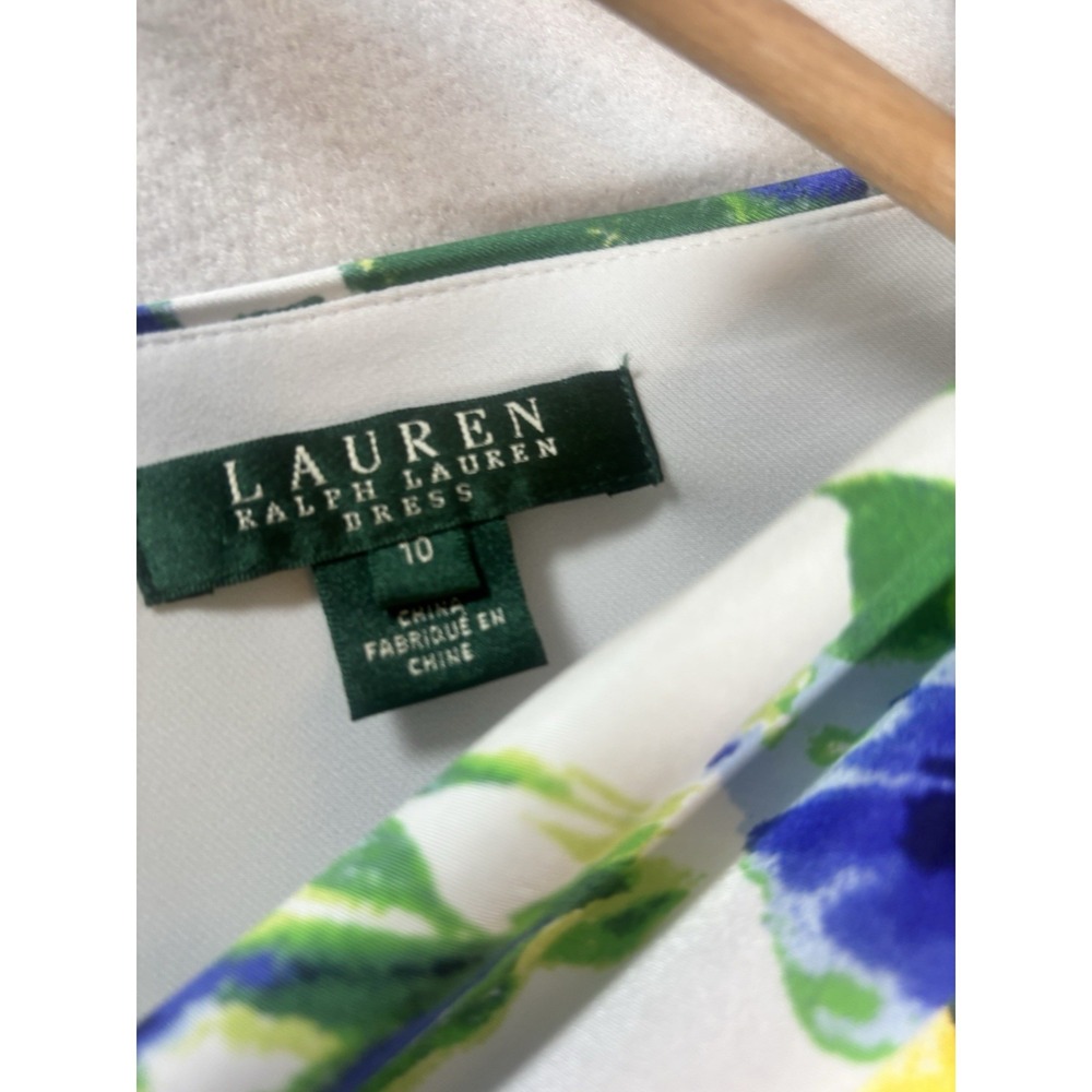 Lauren Ralph Lauren Dress Size 10 Sleeveless Side Ruching Floral Faux Wrap NWT - Picture 4 of 13